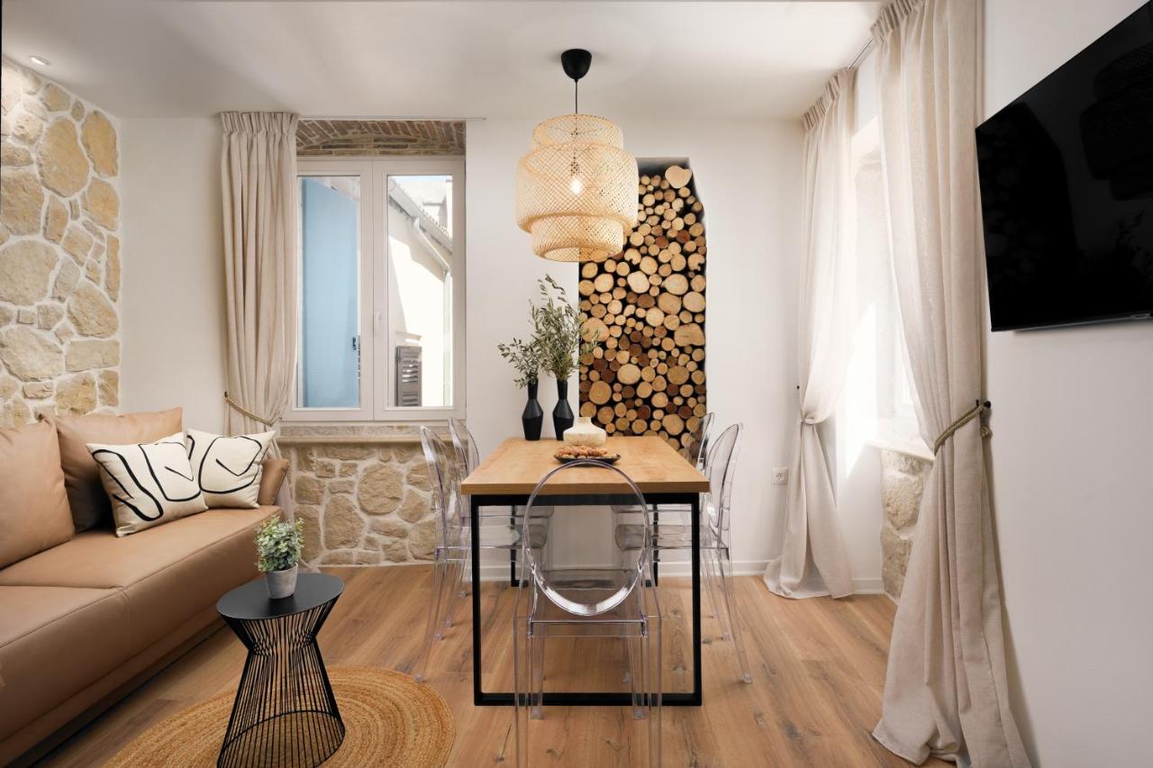Apartment City Walls In Old Town Of Rovinj Bagian luar foto