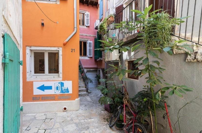 Apartment City Walls In Old Town Of Rovinj Bagian luar foto